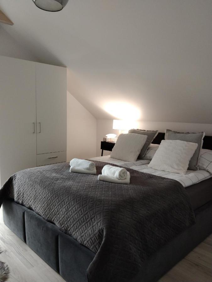 Apartamenty Rownia 2 Ustrzyki Dolne Dış mekan fotoğraf