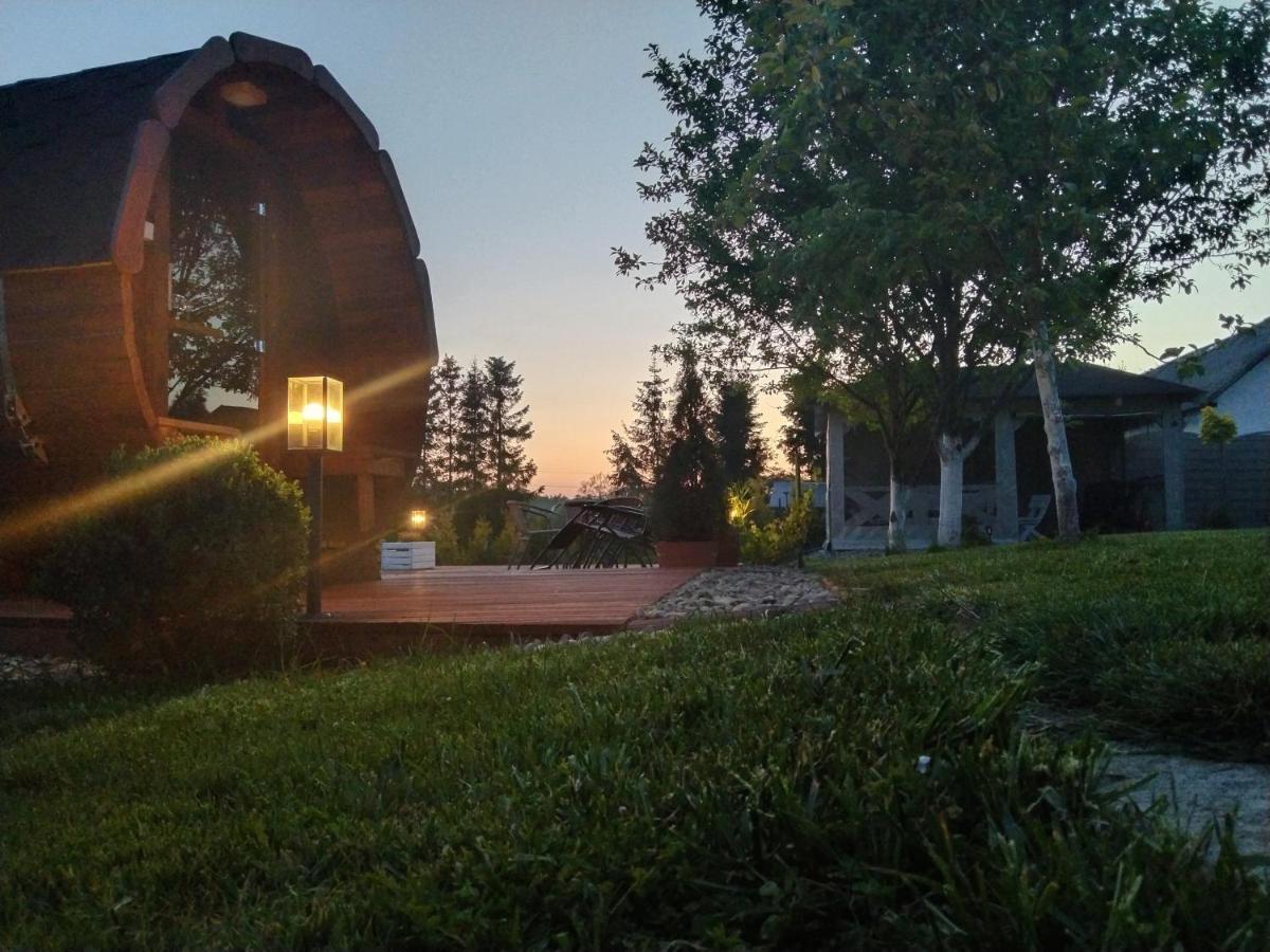 Apartamenty Rownia 2 Ustrzyki Dolne Dış mekan fotoğraf