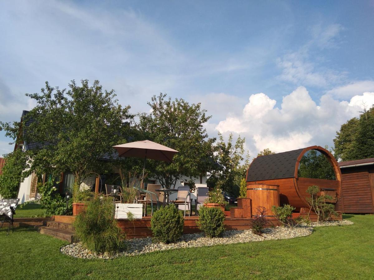 Apartamenty Rownia 2 Ustrzyki Dolne Dış mekan fotoğraf